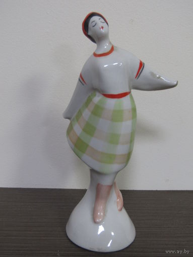 "Украинский танец". Статуэтка. ГФЗ. Городницкий фарфоровый завод. Городница. Ретро СССР 70-х годов. м