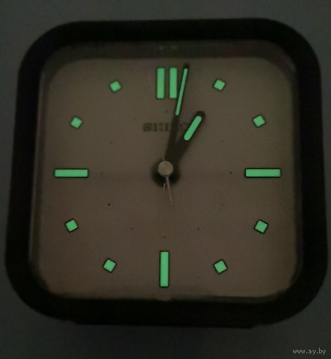 Будильник часы Seiko
