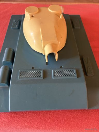 Пластмассовые игрушки советских времен