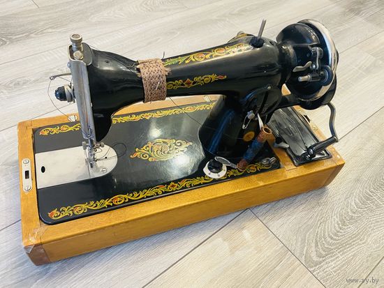 Швейная машинка ПМЗ