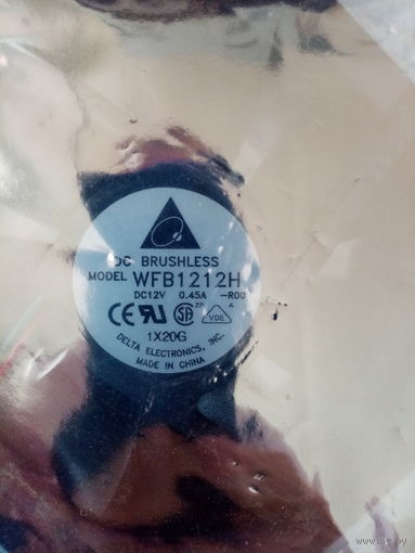 Вентилятор WFB1212H 4шт. в панеле