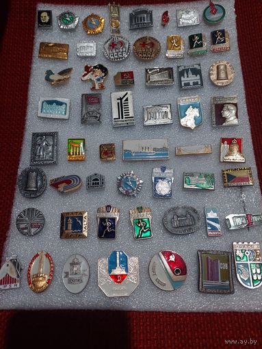 Набор значков 1 " 1 зн. 1р. "