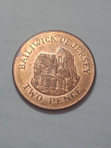 Джерси 2 пенса 2014 года .