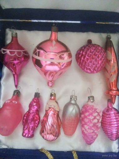 Лот розовых ёлочных игрушек СССР.