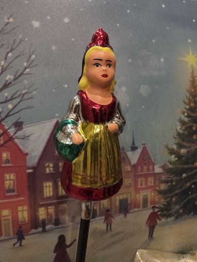 Елочная игрушка Красная шапочка