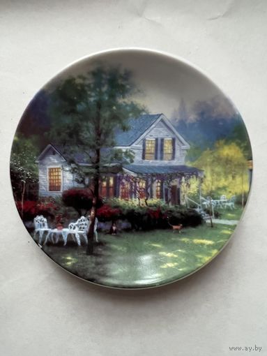 Тарелка декоративная 100мм фарфор