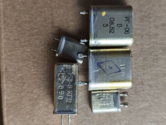 Кварцевые резонаторы, см описание