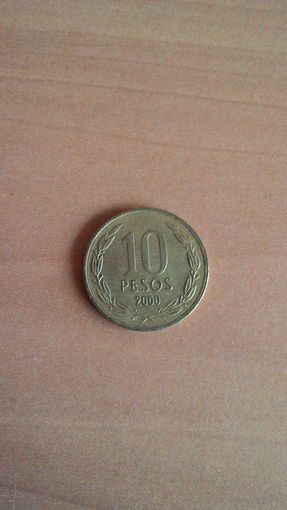 Чили, 10 песо 2000 года.