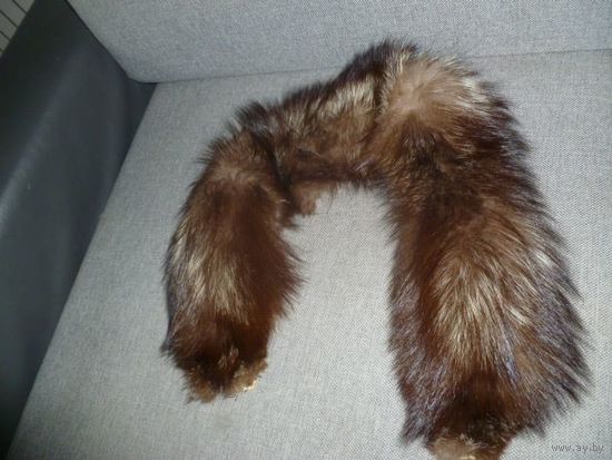 Воротник из меха чернобурки