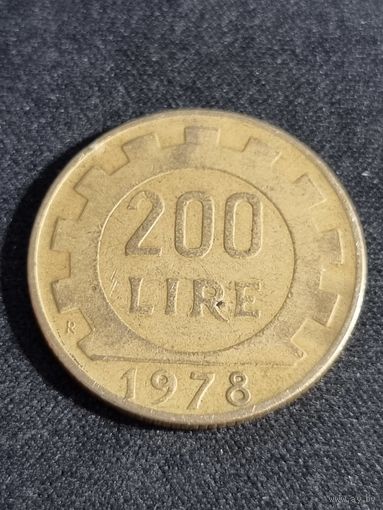 Италия 200 лир 1978