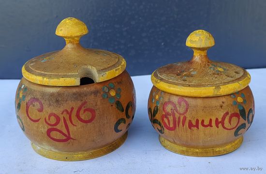 Деревянные шкатулки для соли и тмина