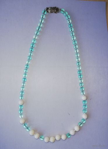 Бусы винтажные, опал, стекло