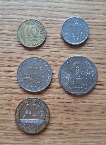 Набор монет Франции. Сантимы и франки (1/2, 1, 2, 10)