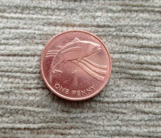 Werty71 Остров Святой Елены и Вознесения 1 пенни 1997 Средний портрет Королевы Рыба Тунец