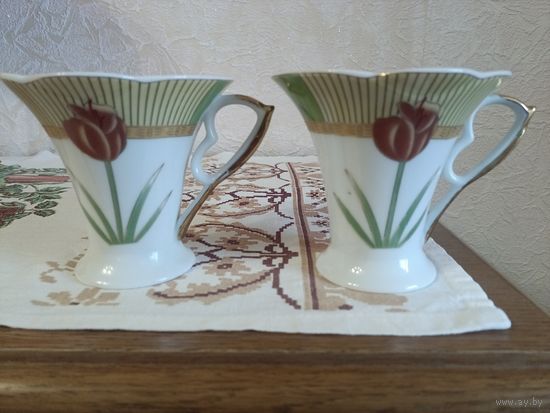 Чашки коллекционные "тюльпан" 2 шт., Япония, позолота