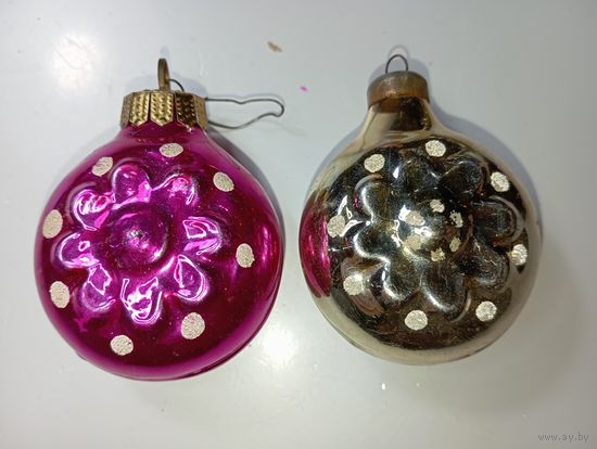 Ёлочные игрушки - Цветочки , СССР .
