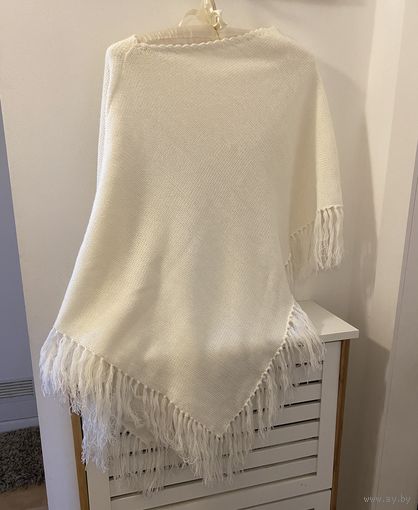 Пончо белое