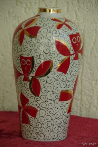 Ваза фарфоровая  МФФЗ   23 см