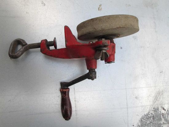 Машинка точильная ручная