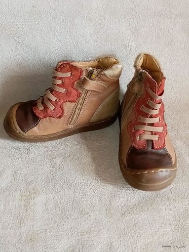 Ботиночки деми 22 рр стелька 14 см Garvalin