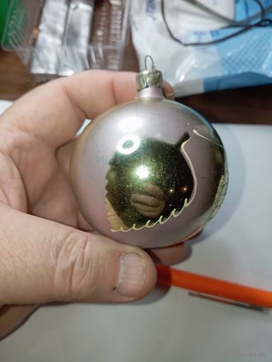 Ёлочная игрушка - Шарик ручная роспись . СССР .