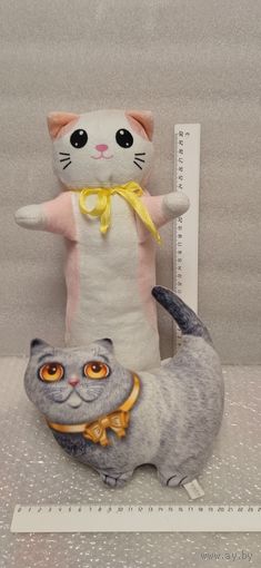Коты, мягкие игрушки