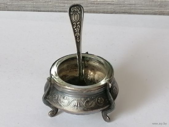 Икорница с ложечкой