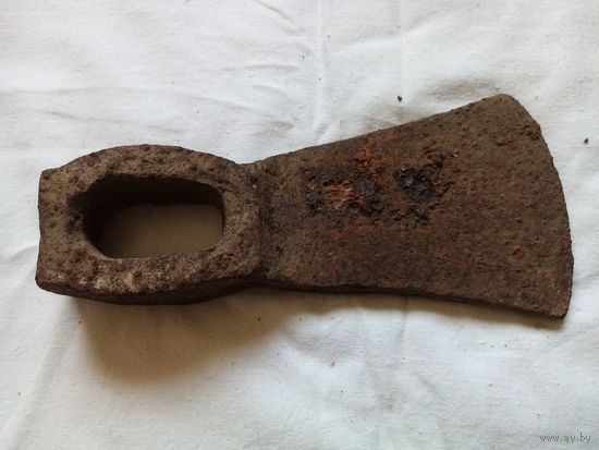 Тело, топор