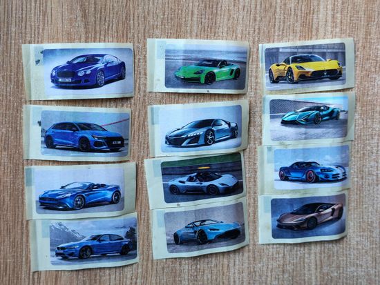 Наклейки авто AUTO от жвачки (не турбо)