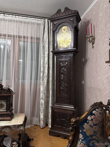 Старинные напольные часы Англия 18 век