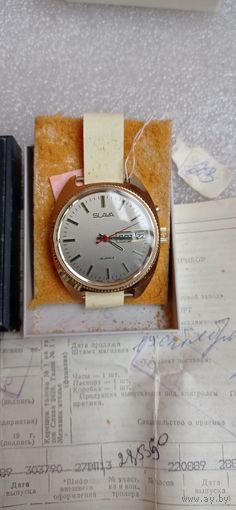 РЕДКИЕ ЧАСЫ СЛАВА ПОЗОЛОТА СССР  НОВЫЕ В УПАКОВКЕ С ДОКУМЕНТАМИ СОСТОЯНИЕ   !!!  НА ХОДУ . Распродажа Коллекции !!! .Экспресс  Аукцион с РУБЛЯ    .Много лотов в продаже .