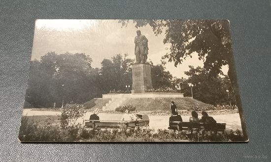 Почтовая карточка "Киев. Памятник Т.Г.Шевченко" 1954г.