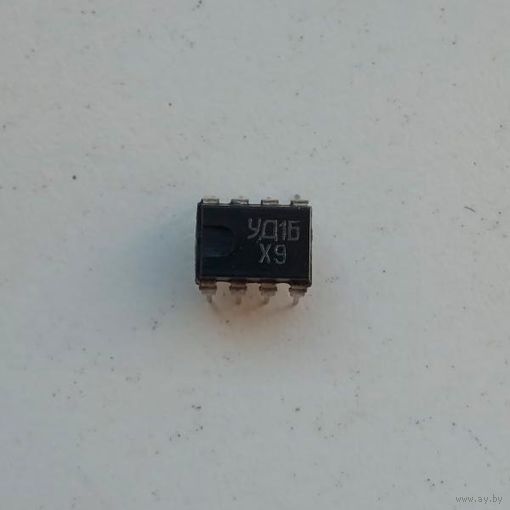 Микросхема КР544УД1Б