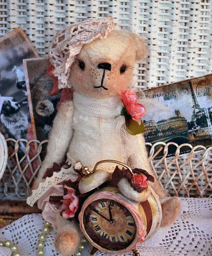 Авторская, неповторимая Мишутка_Тедди/Teddy_из серии: "Париж-Париж" в ед./экз., - наполнена опилочками и шерстью, просто очаровательная мишулька по имени "Мегги"-!