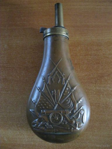 Красивая пороховница.