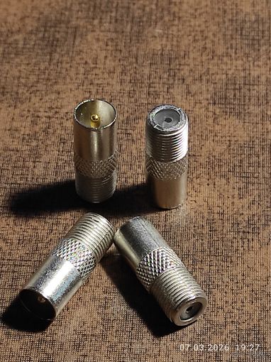 Переходник гнездо F-штекер ТВ, 4 шт