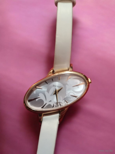 Часы кварцевые. Швейцария. Код. Ремуш.