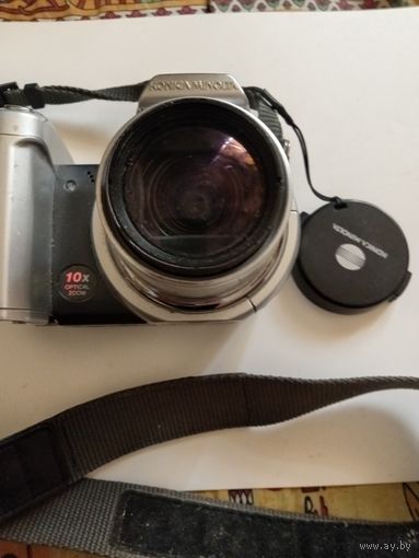 Konica minolta. Dimage z2.