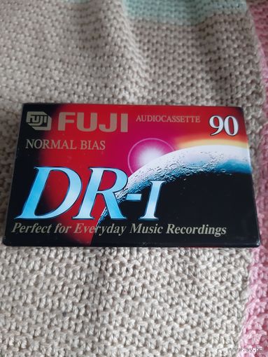 Кассета  FUJI DR-I 90.
