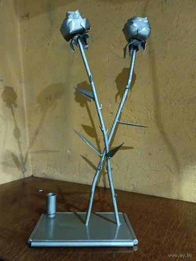 Кованая роза