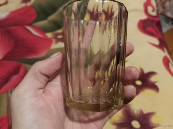 Стакан красный май с позиций ркка