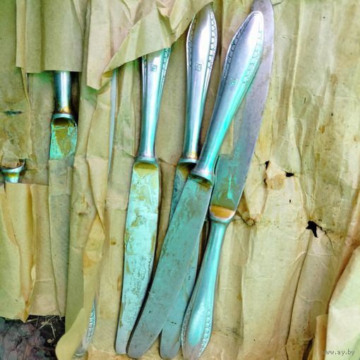 Нож столовый СЗ клеймо, возможно завод имени Сталина. В масле