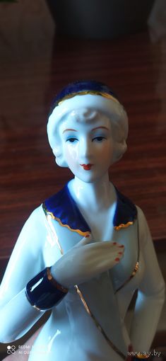 Статуэтка интерьерная