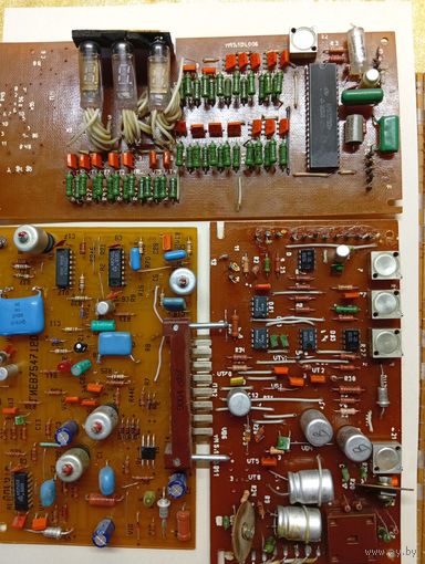 Платы с радиодеталями