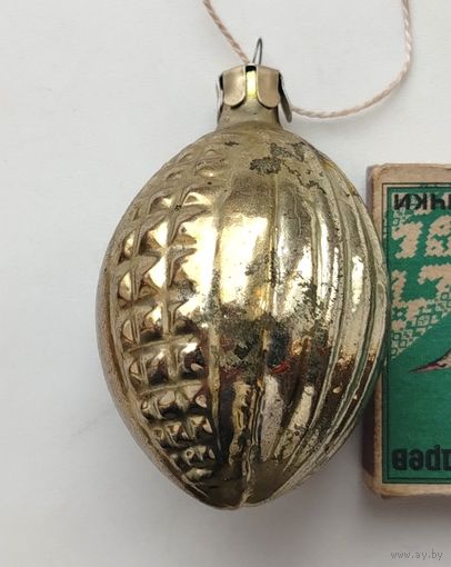 Ёлочная игрушка. Ж-34.