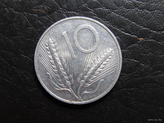 Италия. 10 лир. 1951. С 20 копеек. Распродажа коллекции. Смотрите другие лоты.