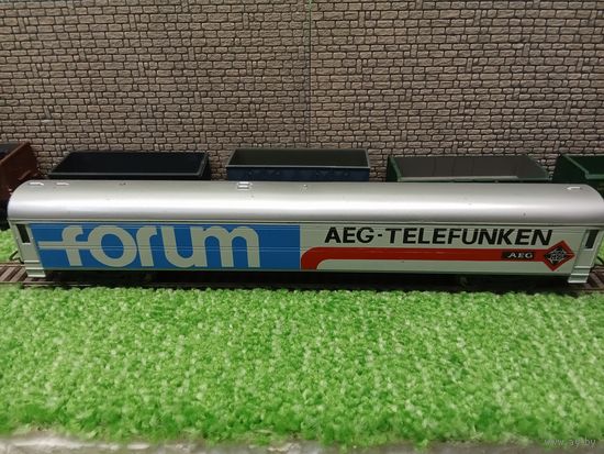 Грузовой вагон AEG TELEFUNKEN HO  4-х осный "LIMA"  Италия б/у 1/87 HO