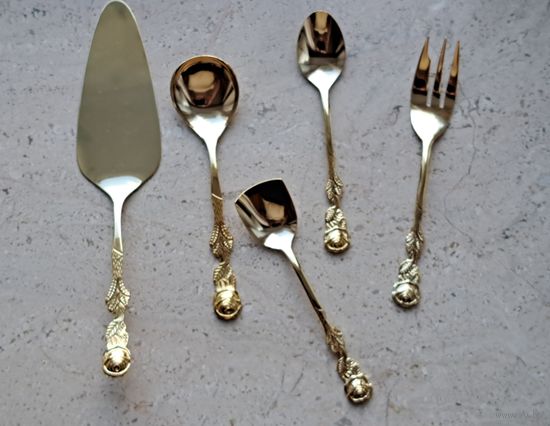 Набор. Столовые приборы 15 штук Rostfrei Германия, новые.