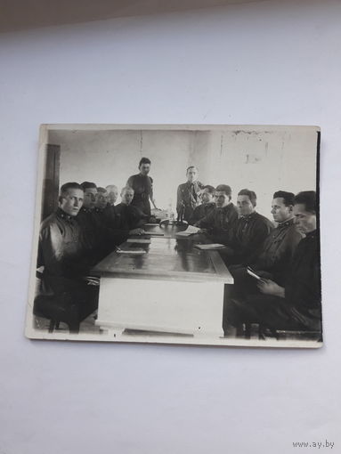 Фотография совещание саперов довоенная
