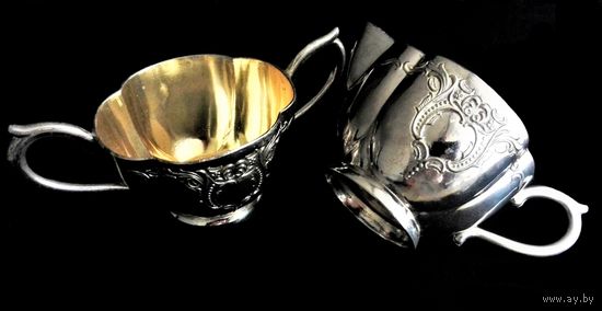 2 СТАРИННЫЕ СОУСНИЦЫ С СЕРЕБРЕНИЕМ И ЗОЛОЧЕНИЕМ (ВЕЛИКОБРИТАНИЯ)